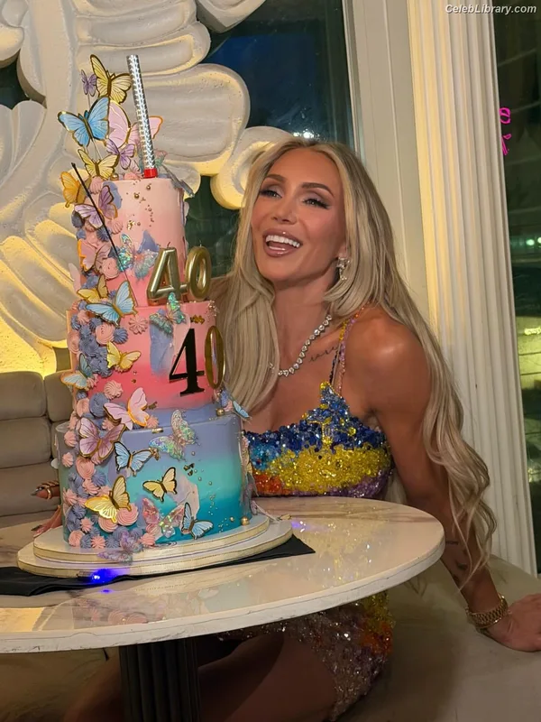 Charlotte Flair photo 17 of 717