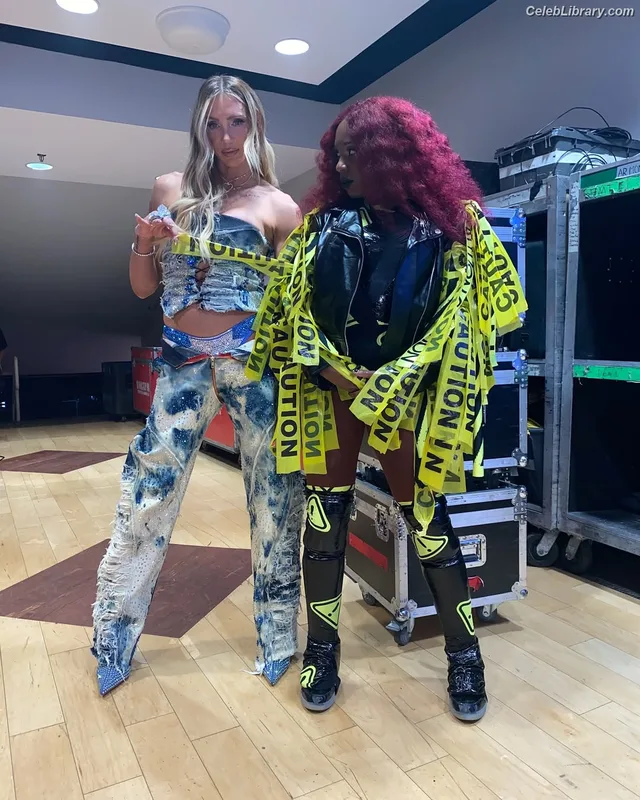 Charlotte Flair photo 12 of 717