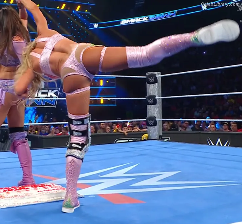 Charlotte Flair photo 8 of 717