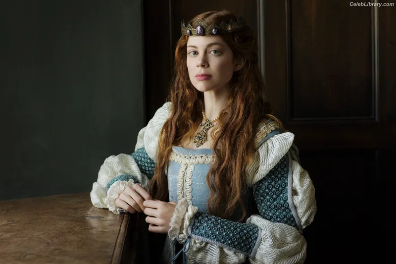Charlotte Hope photo 2 of 23