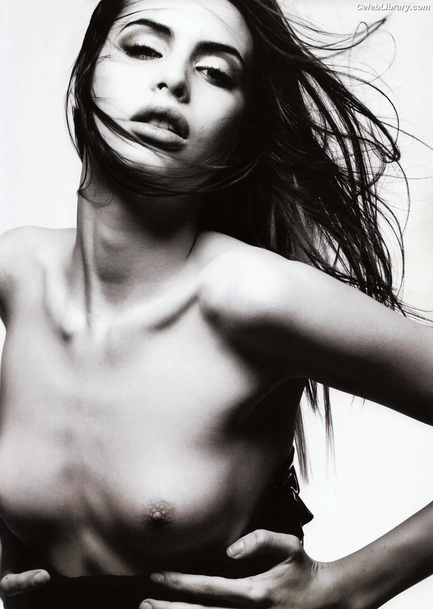 Charlotte Kemp Muhl photo 7 of 95