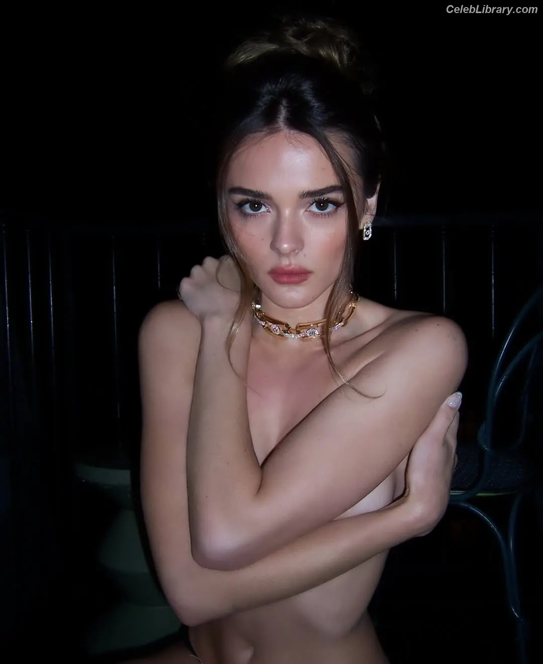 Charlotte Lawrence photo 12 of 714
