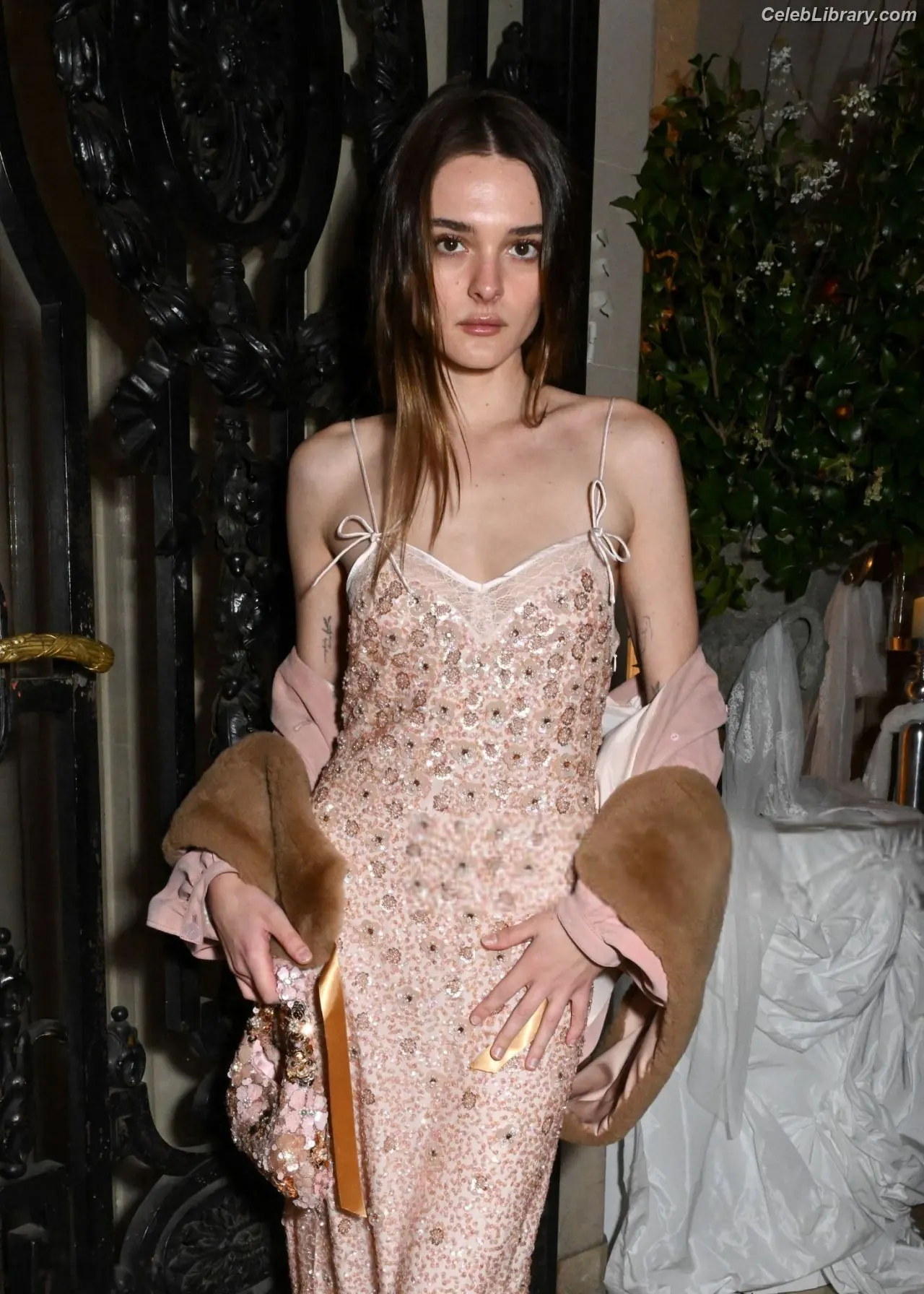 Charlotte Lawrence photo 2 of 714