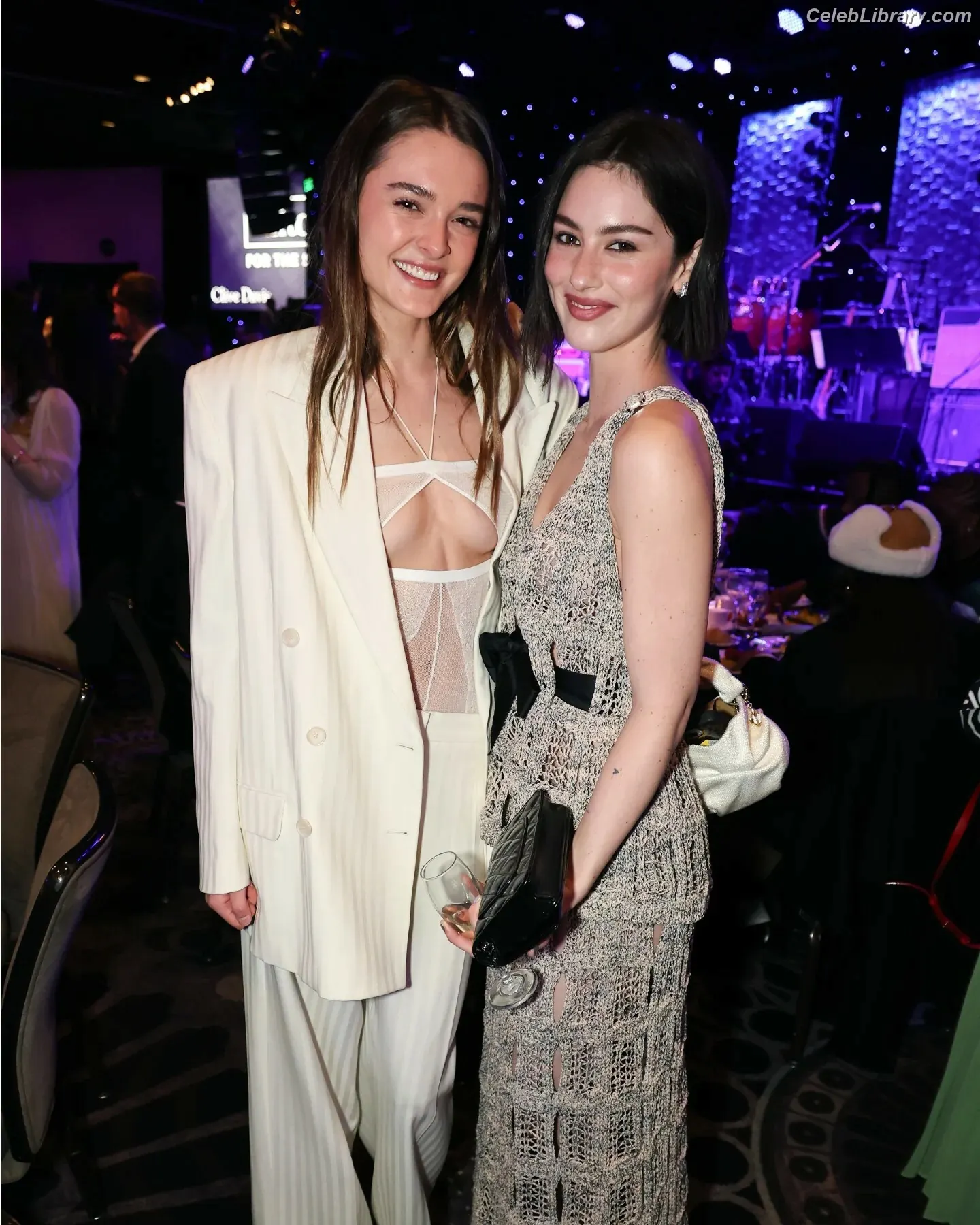 Charlotte Lawrence photo 6 of 714