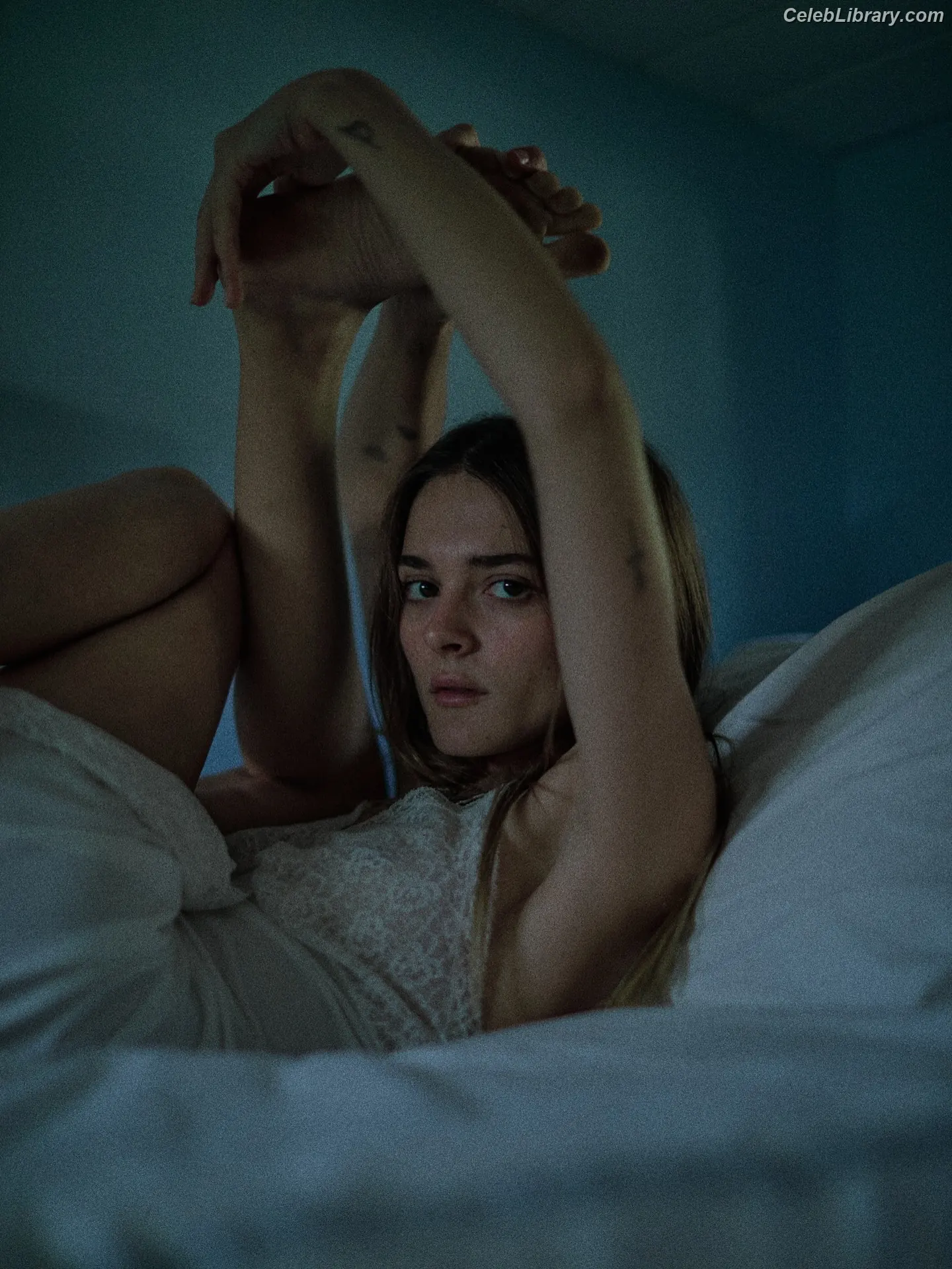 Charlotte Lawrence photo 14 of 714