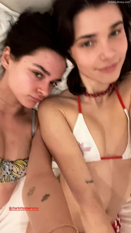 Charlotte Lawrence photo 13 of 714