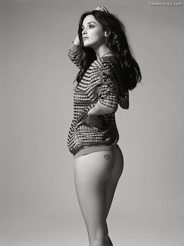 Charlotte Le Bon photo 13 of 49