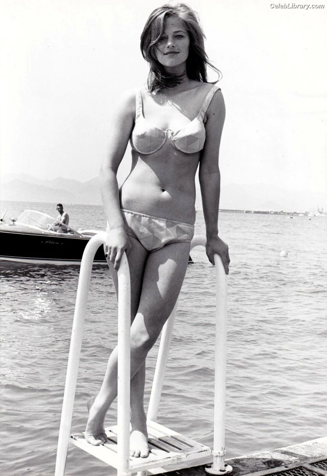 Charlotte Rampling photo 22 of 24