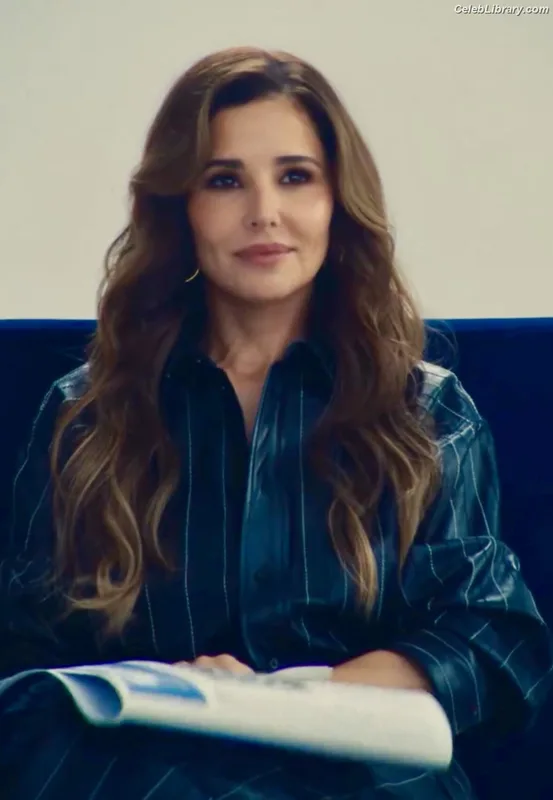 Cheryl Cole photo 1 of 233