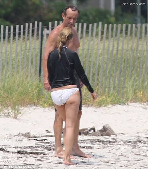 Cheryl Hines photo 6 of 21