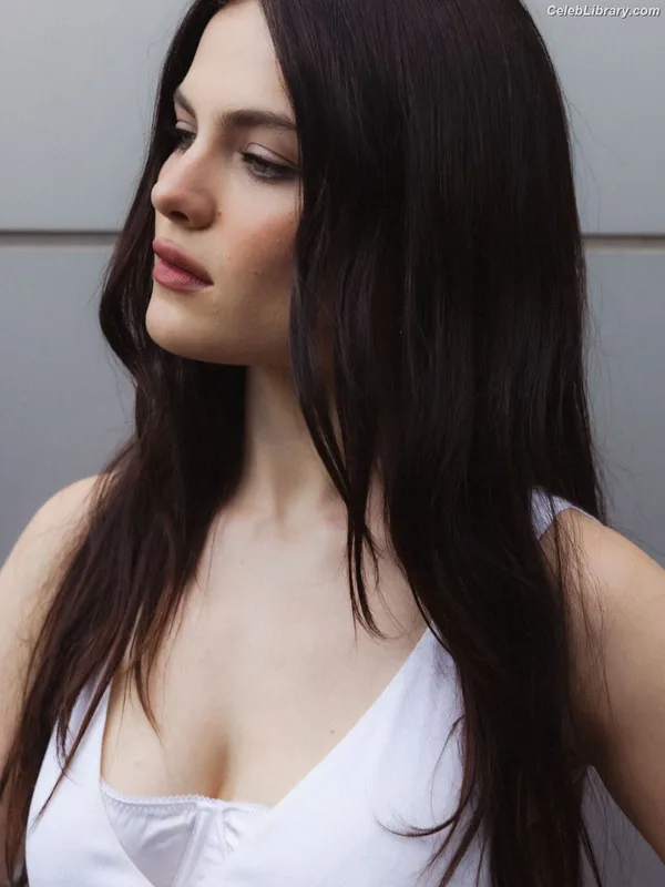 Chiara Aurelia photo 11 of 153