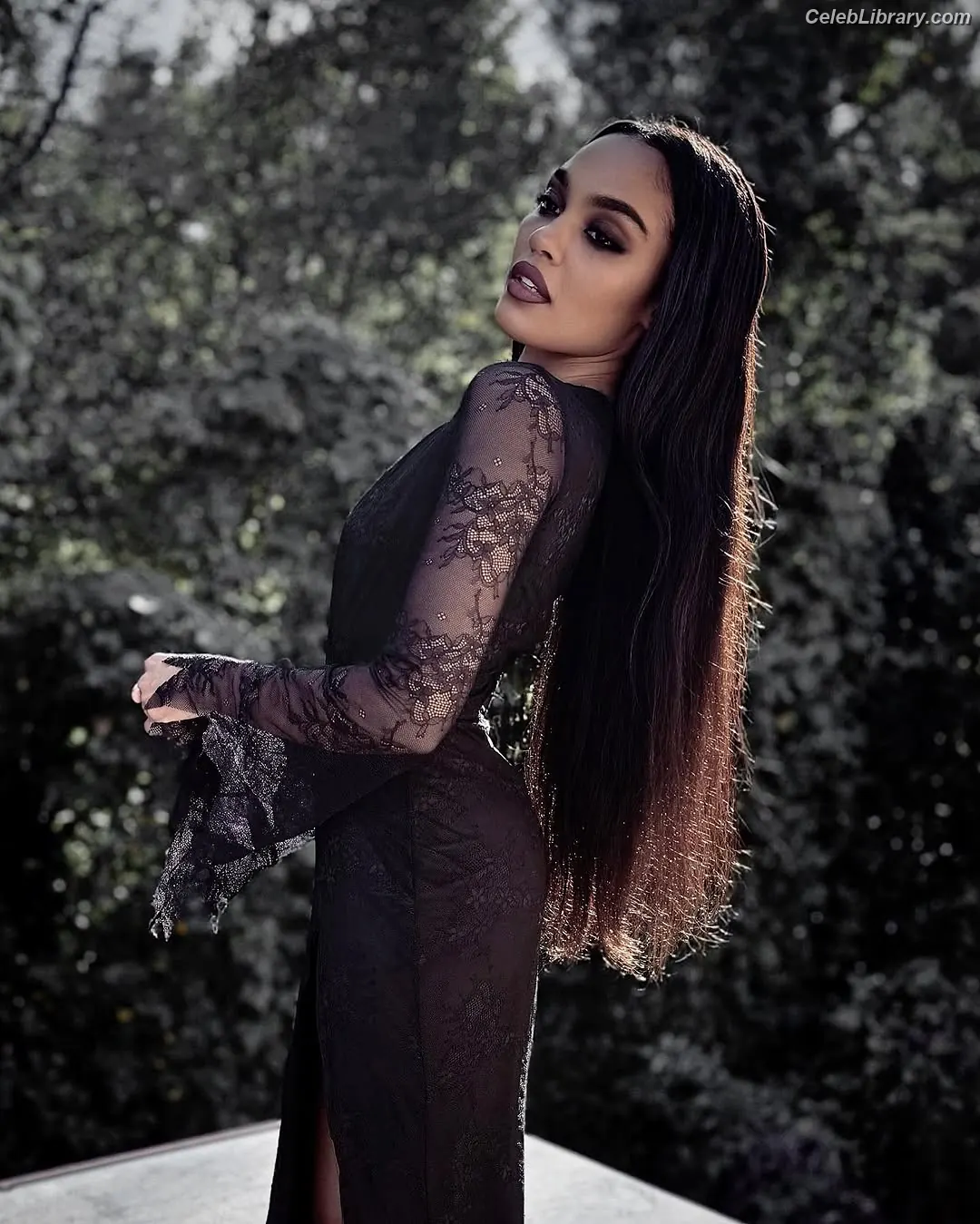 China Anne McClain photo 4 of 114