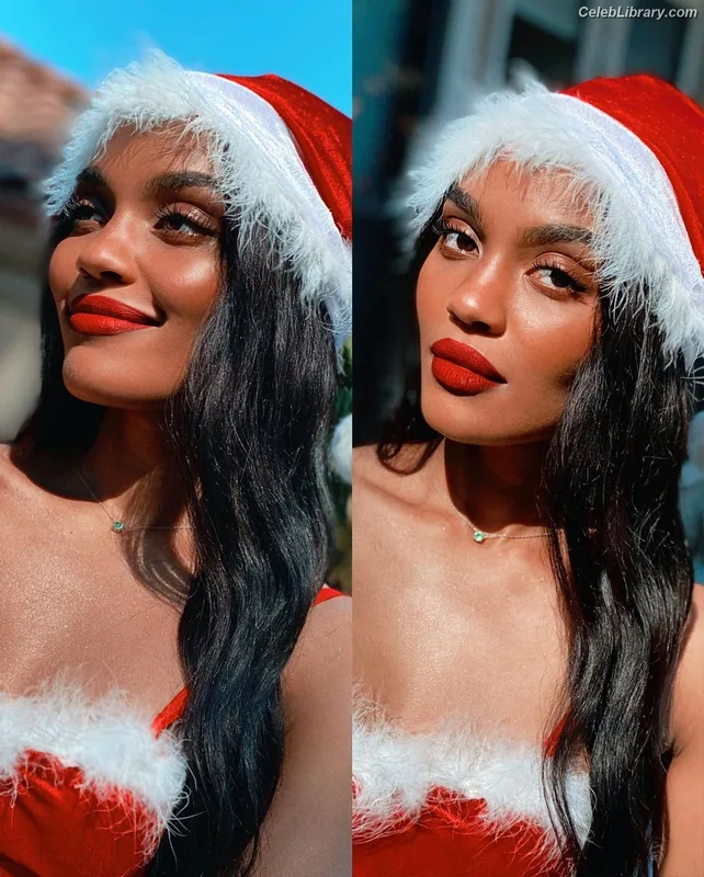 China Anne McClain photo 2 of 115