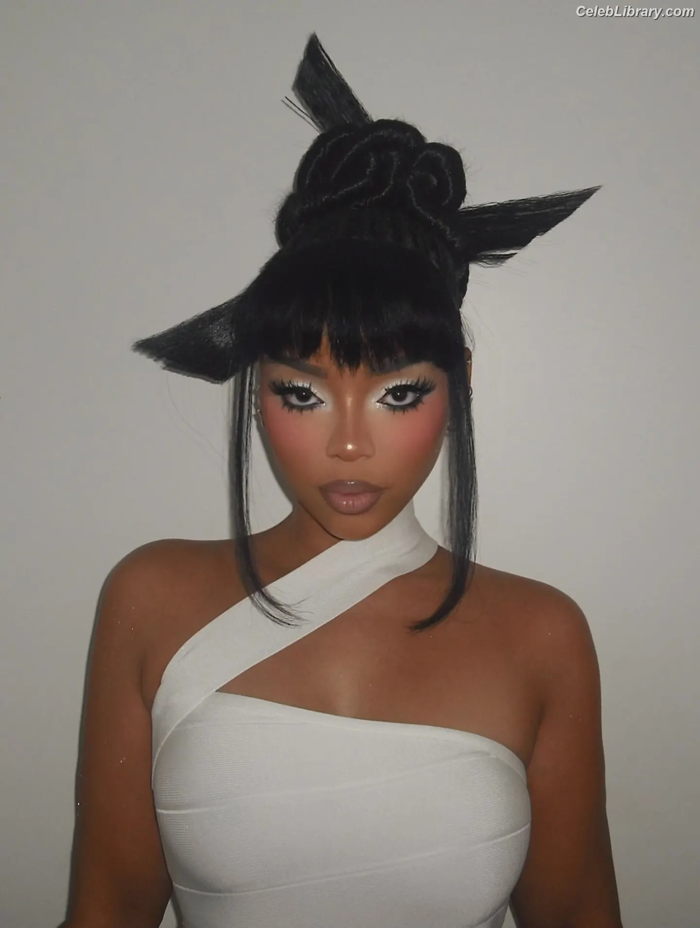 Chloe Bailey photo 2 of 1568