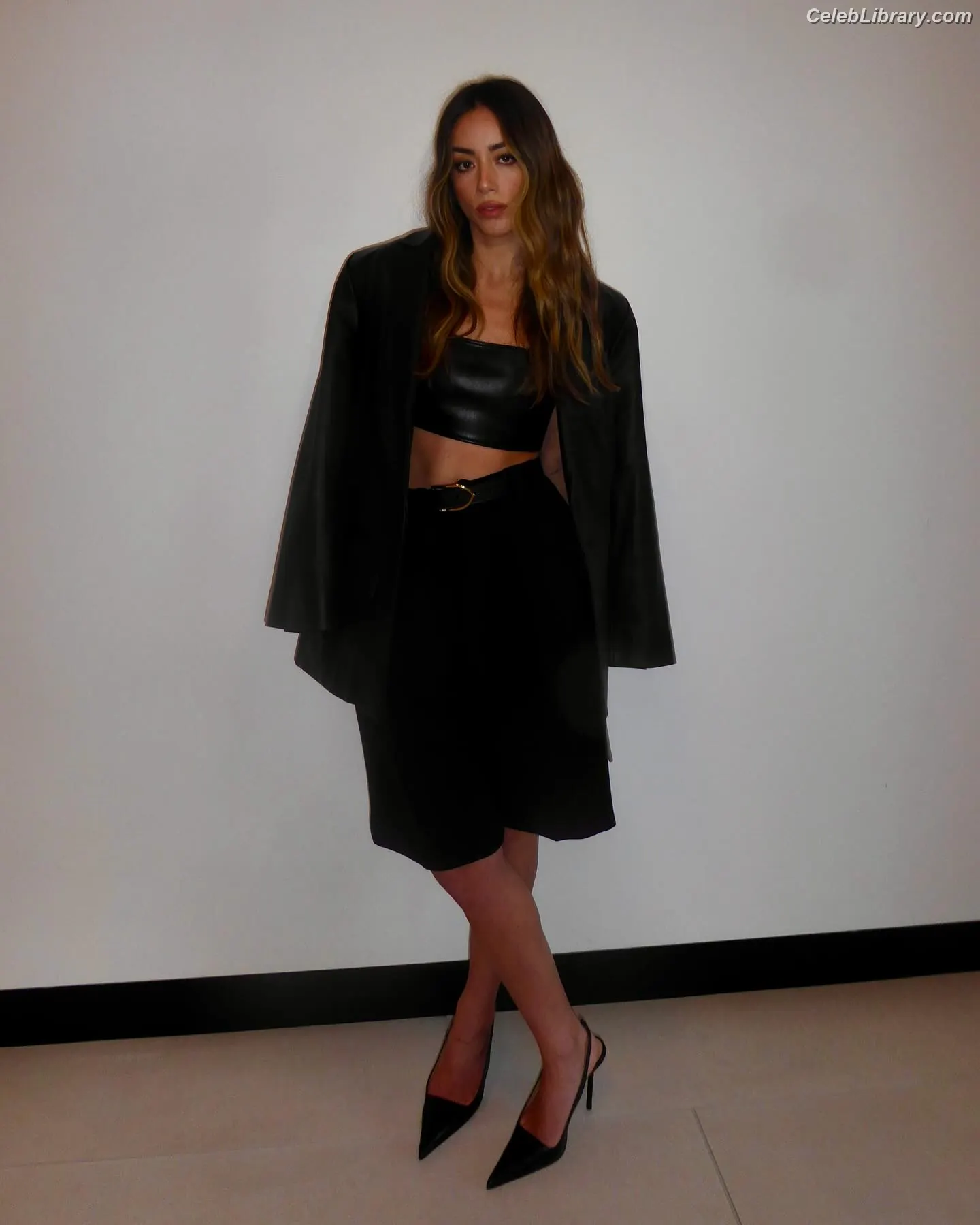 Chloe Bennet photo 15 of 834