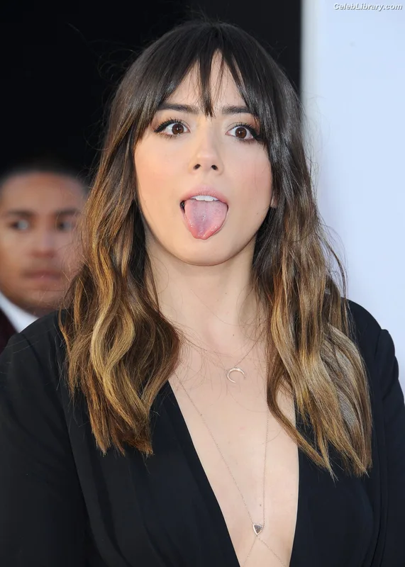 Chloe Bennet photo 1 of 841