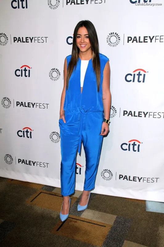 Chloe Bennet photo 24 of 841
