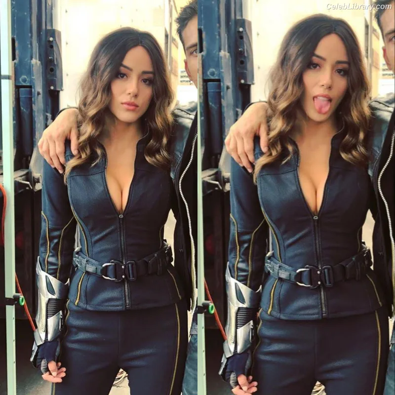 Chloe Bennet photo 8 of 841