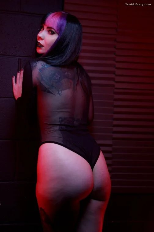 Chloe Drinkwater photo 12 of 989