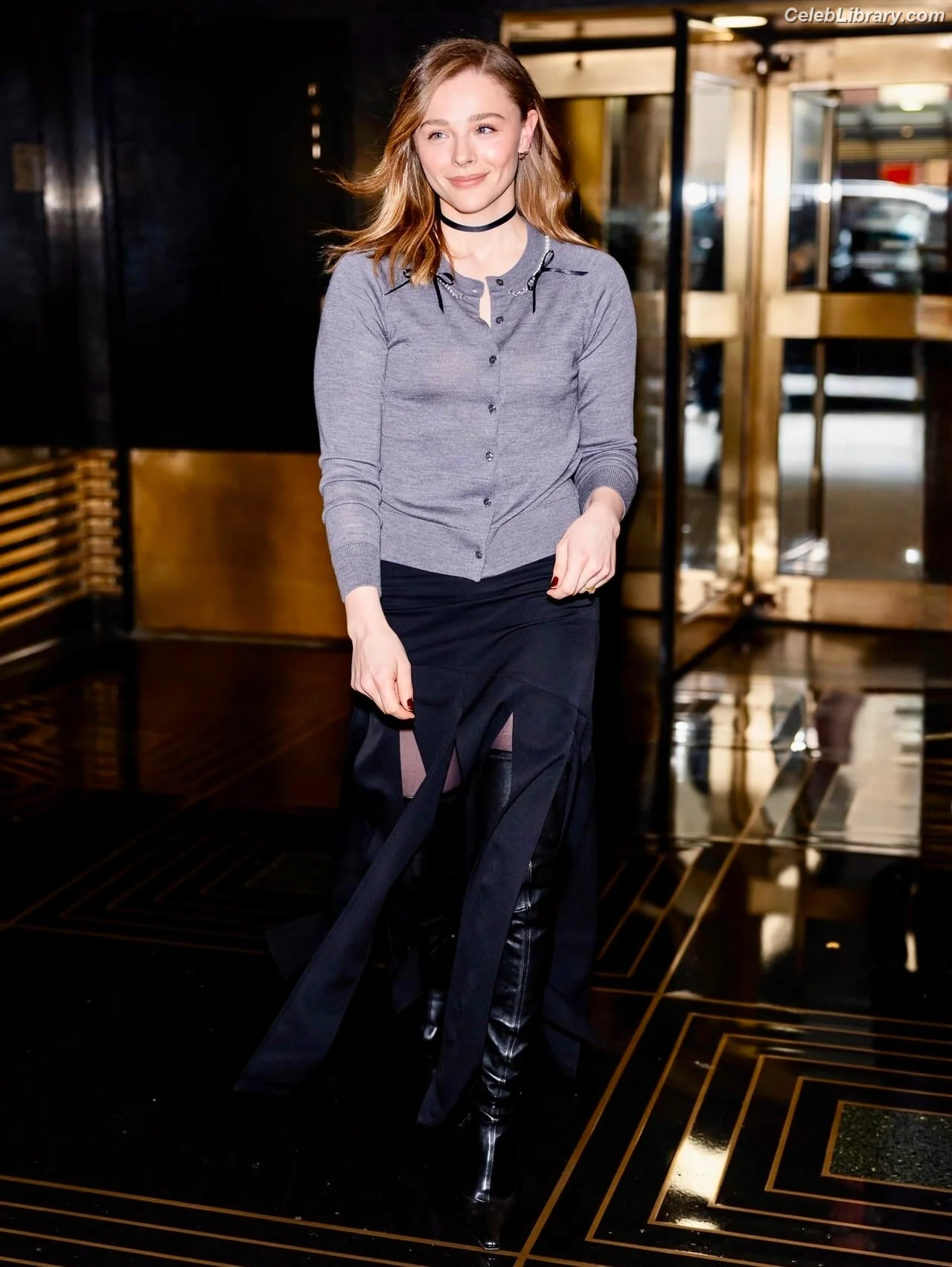 Chloë Grace Moretz photo 2 of 1748