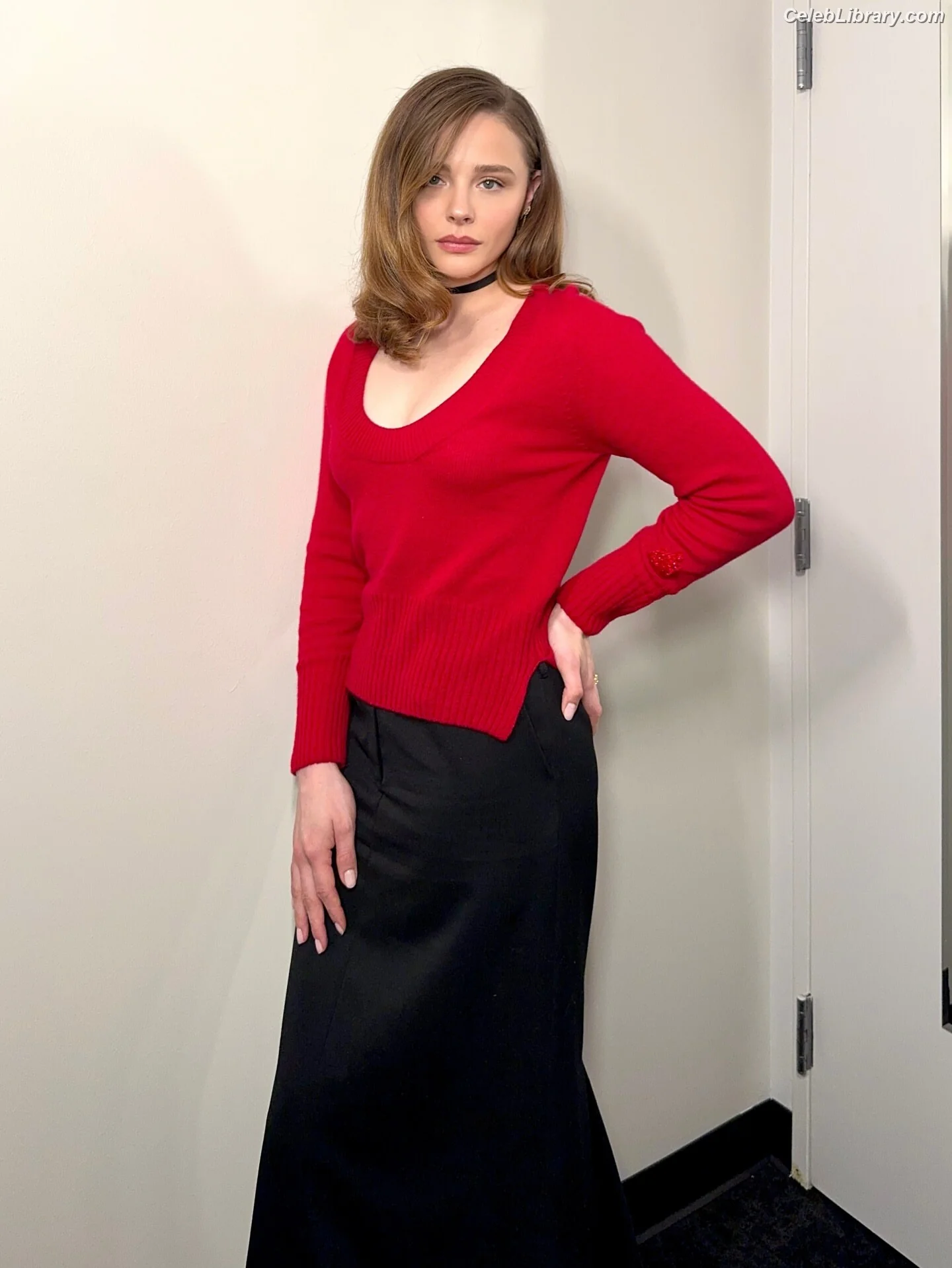 Chloë Grace Moretz photo 7 of 1748