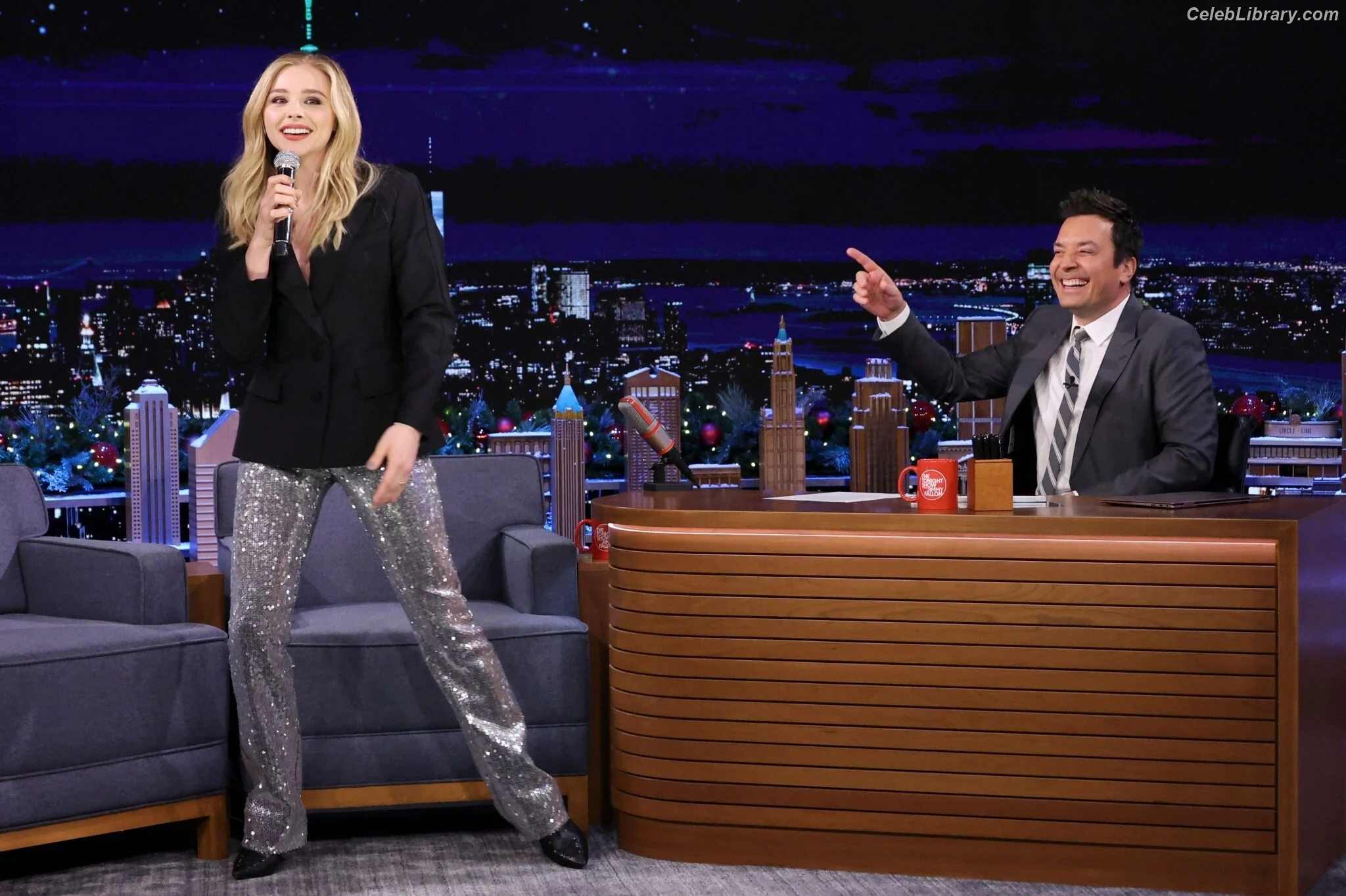 Chloë Grace Moretz photo 24 of 1748