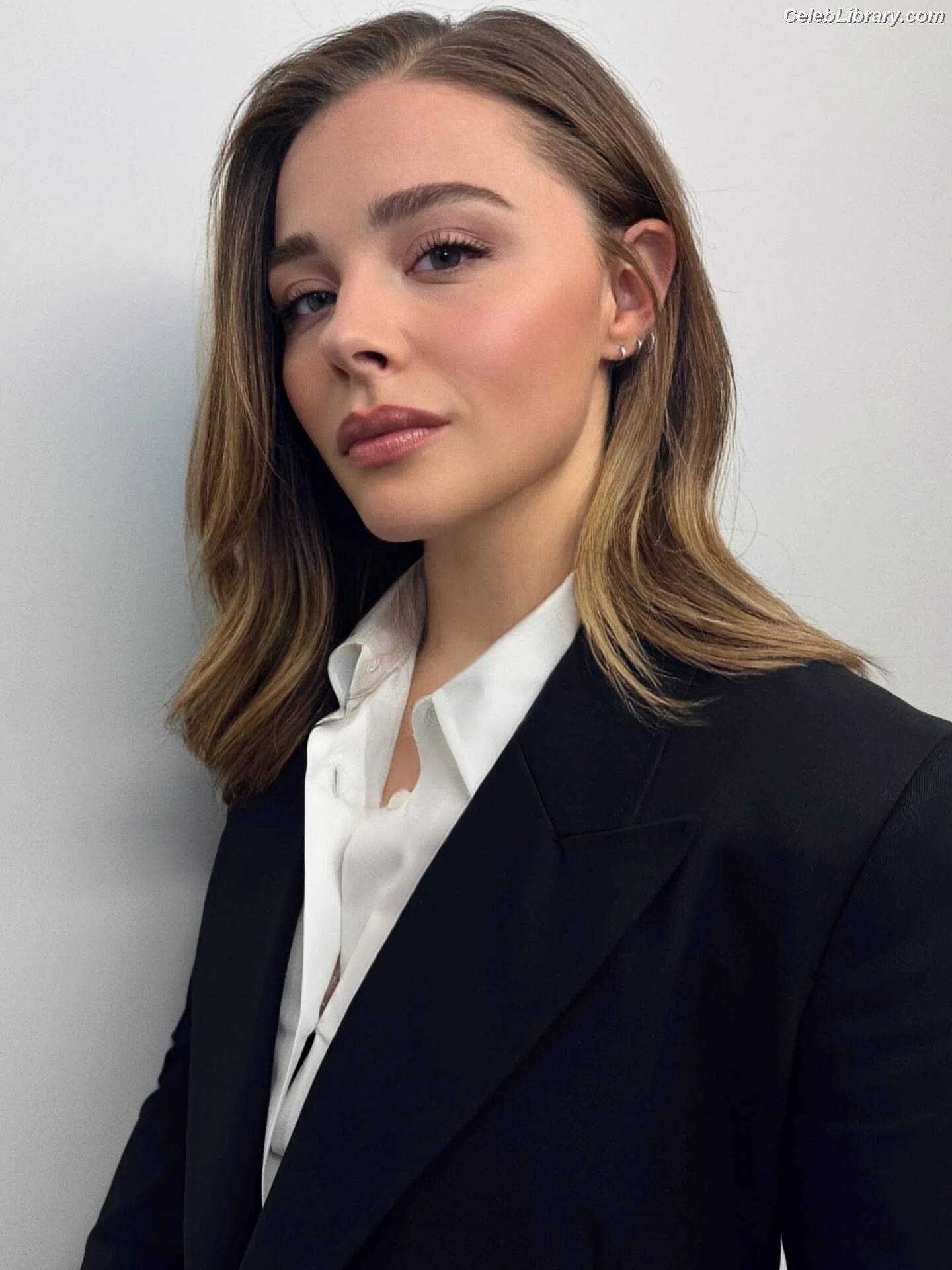 Chloë Grace Moretz photo 14 of 1748