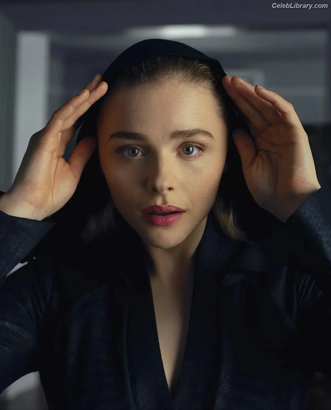 Chloë Grace Moretz photo 24 of 1748
