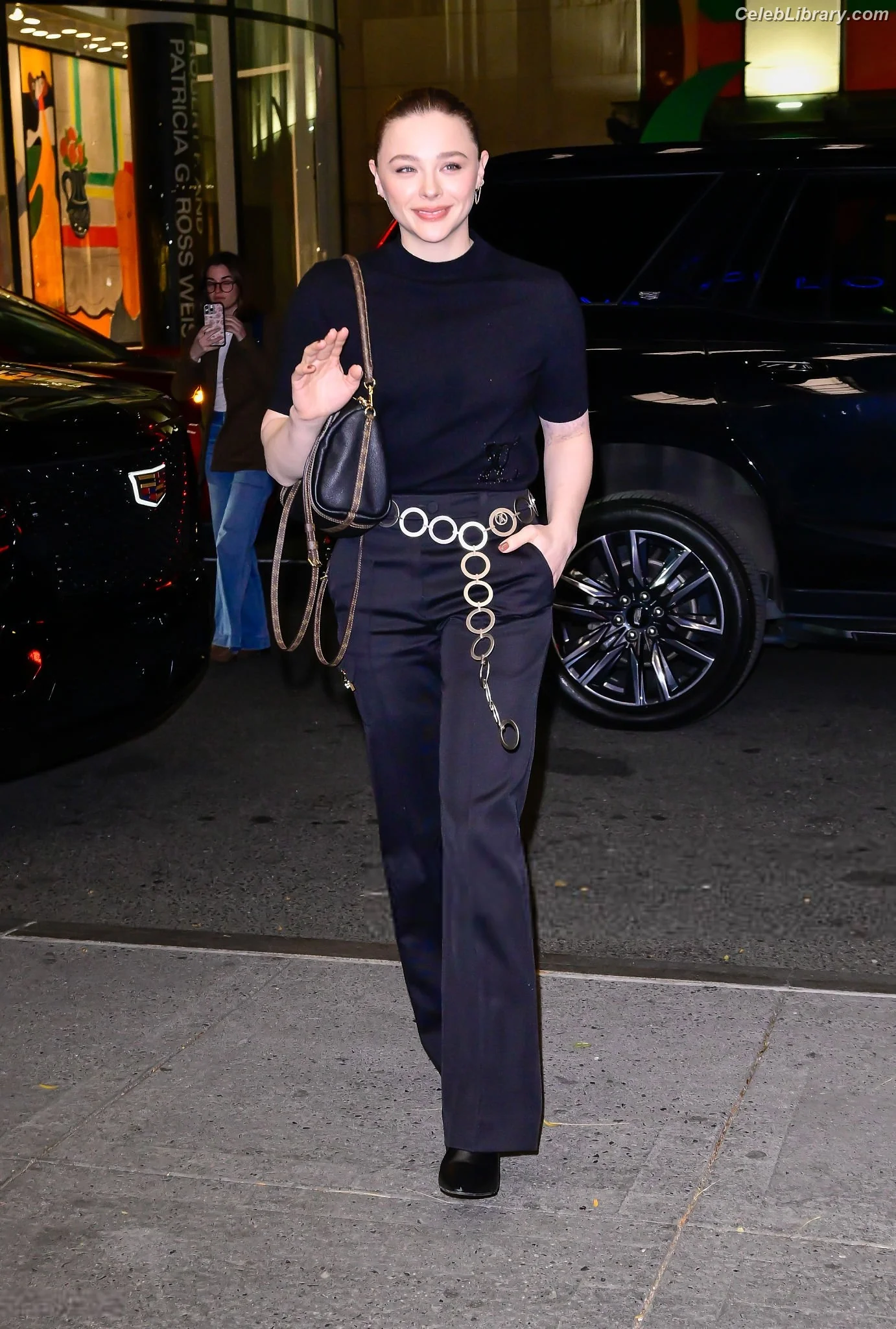 Chloë Grace Moretz photo 24 of 1748
