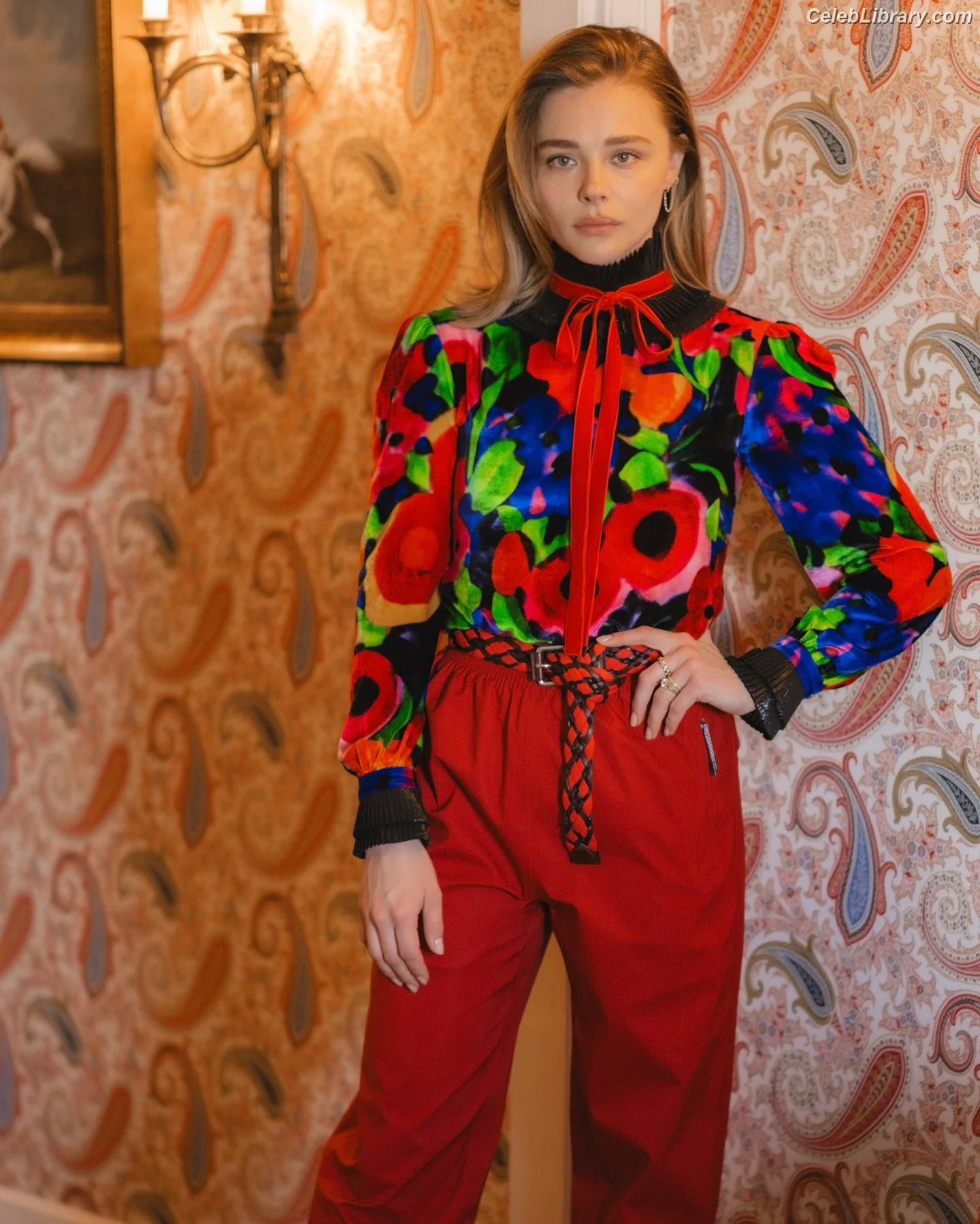 Chloë Grace Moretz photo 11 of 1748
