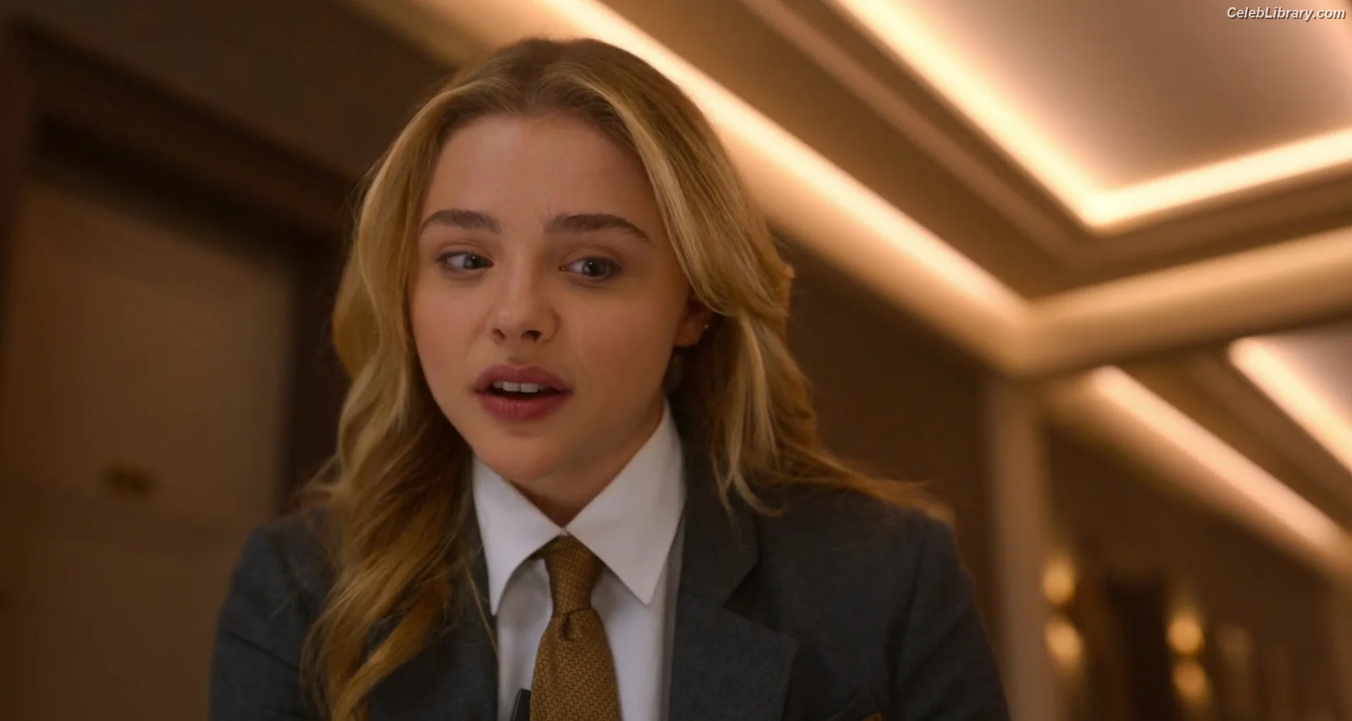 Chloë Grace Moretz photo 19 of 1748