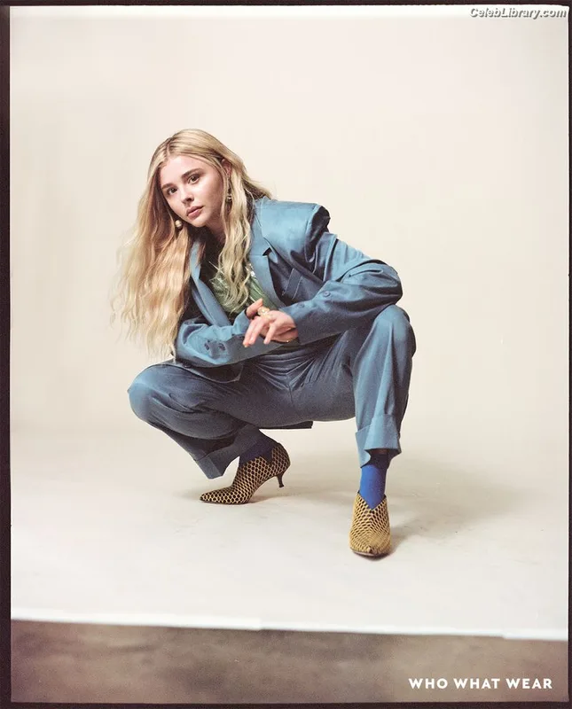Chloë Grace Moretz photo 23 of 1749