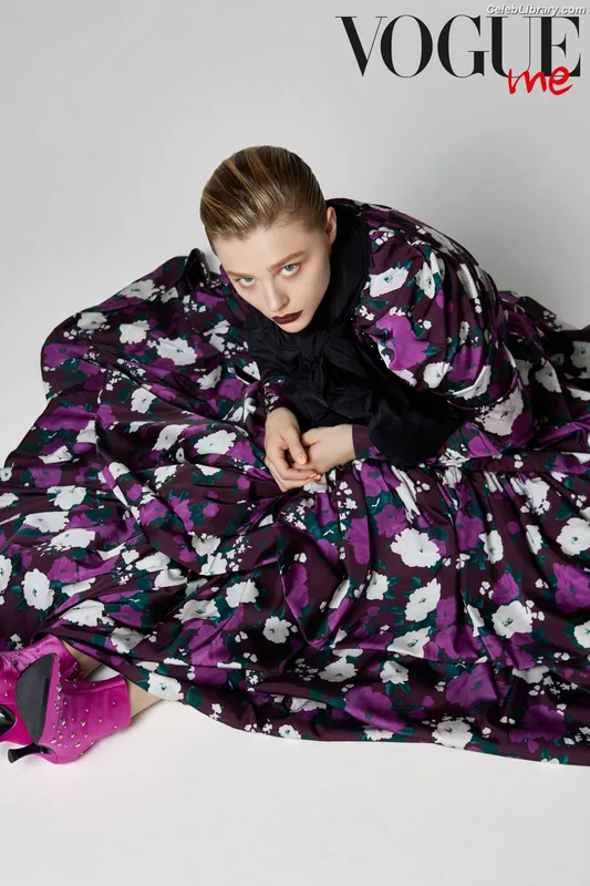 Chloë Grace Moretz photo 6 of 1749