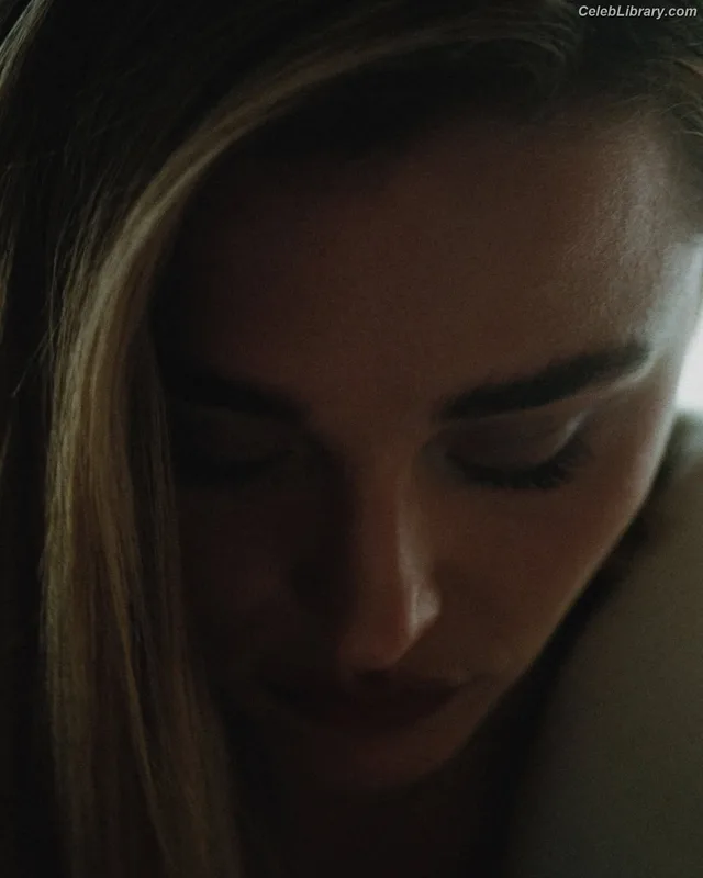 Chloë Grace Moretz photo 5 of 1749