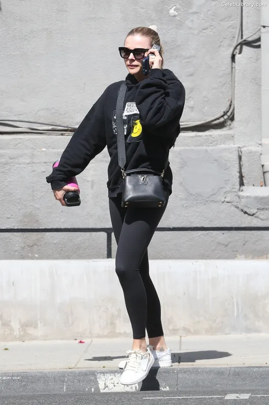 Chloë Grace Moretz photo 20 of 1749