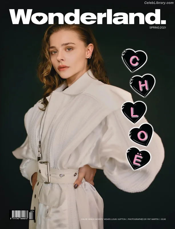 Chloë Grace Moretz photo 24 of 1749