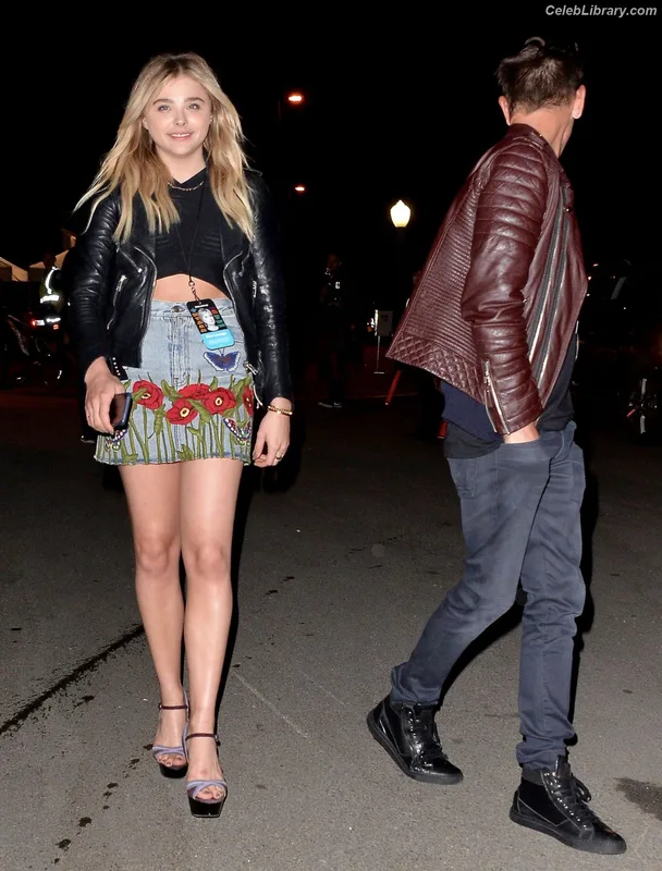 Chloë Grace Moretz photo 11 of 1749