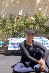 Chloë Grace Moretz photo 4 of 1749