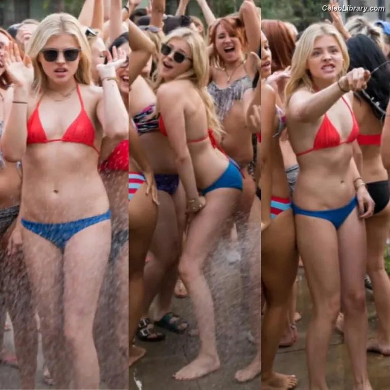 Chloë Grace Moretz photo 2 of 1749