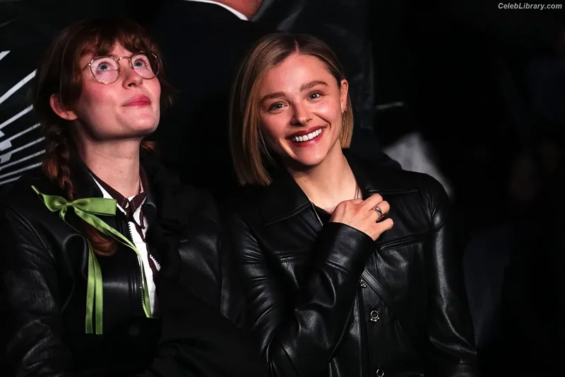 Chloë Grace Moretz photo 3 of 1749