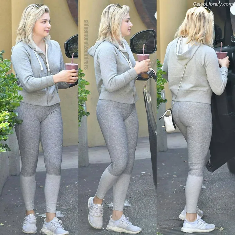 Chloë Grace Moretz photo 5 of 1749