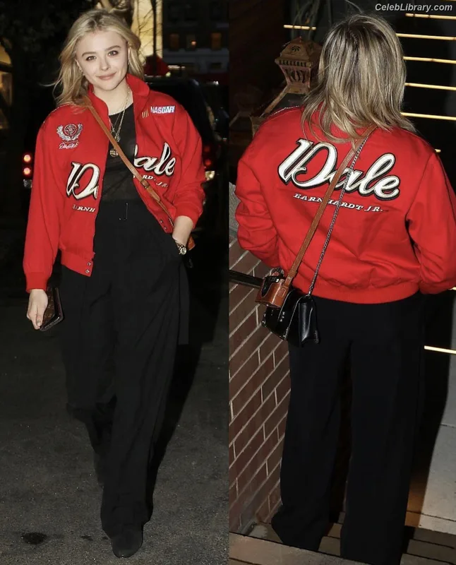 Chloë Grace Moretz photo 12 of 1749