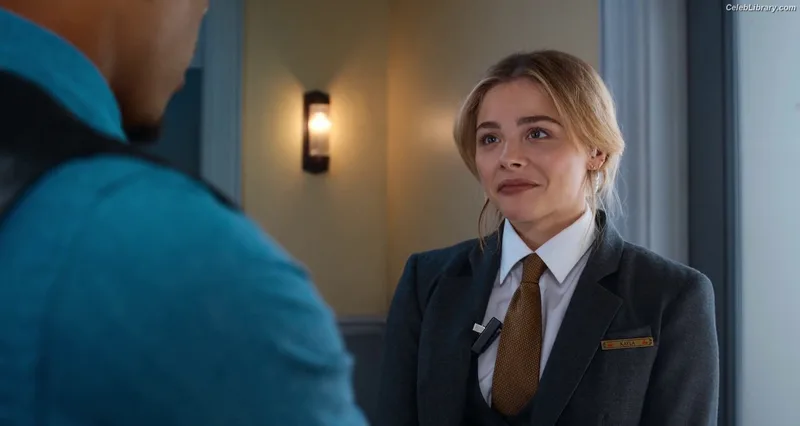Chloë Grace Moretz photo 15 of 1749