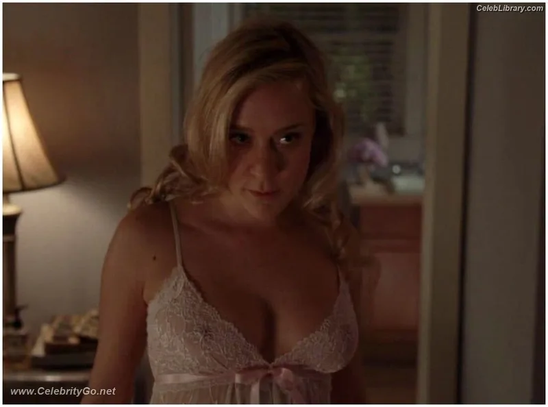 Chloë Sevigny photo 3 of 83