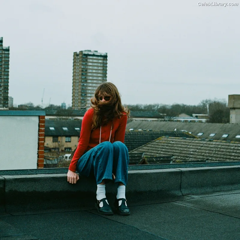 Chloe Slater photo 2 of 138