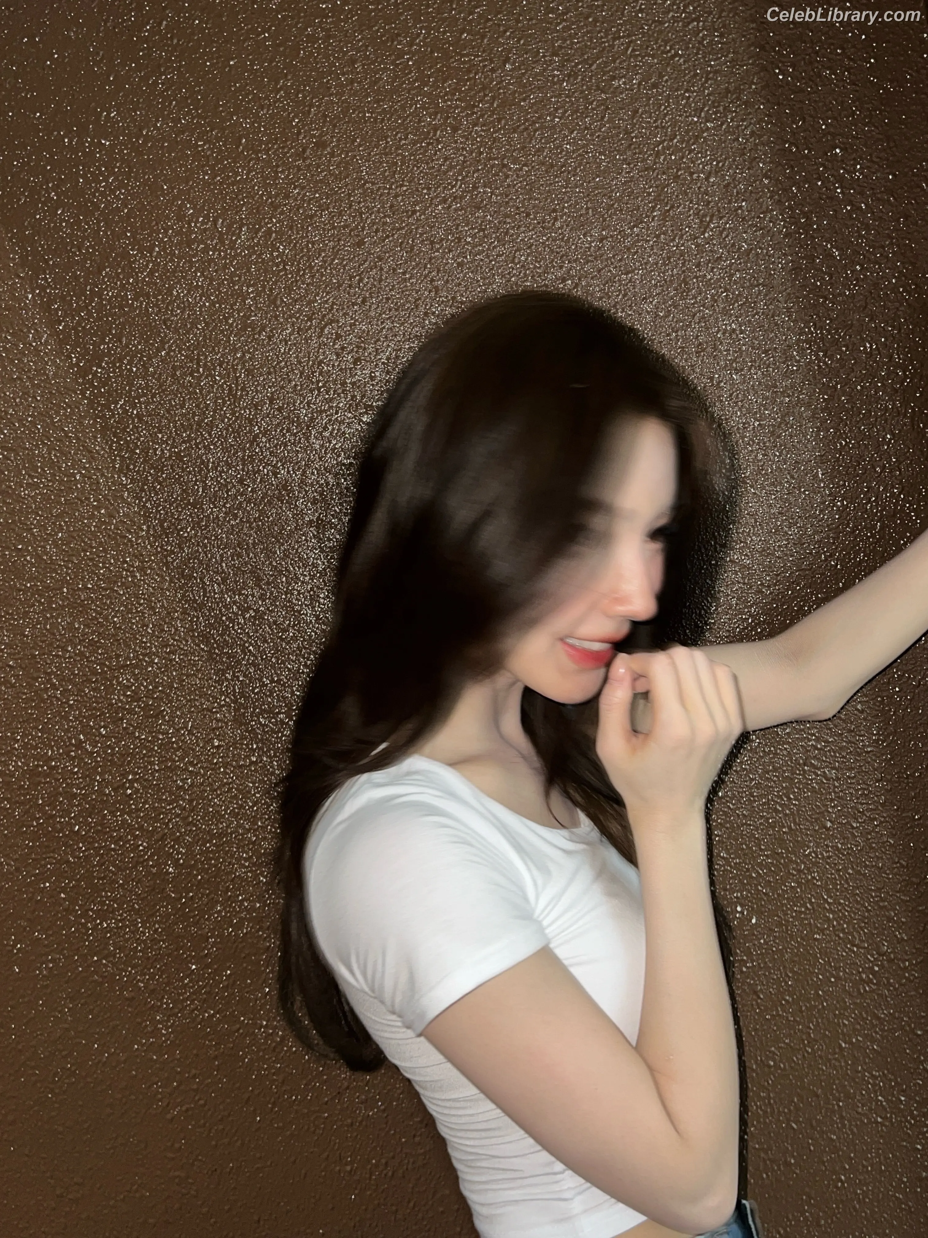 Cho Mi-yeon (Miyeon) - i-dle [(G)I-dle] photo 11 of 264