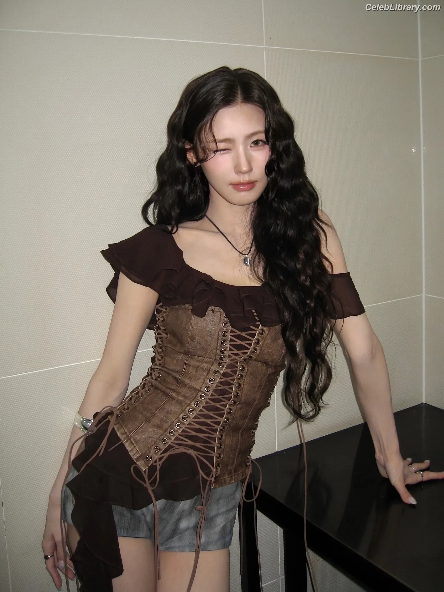 Cho Mi-yeon (Miyeon) - i-dle [(G)I-dle] photo 4 of 264