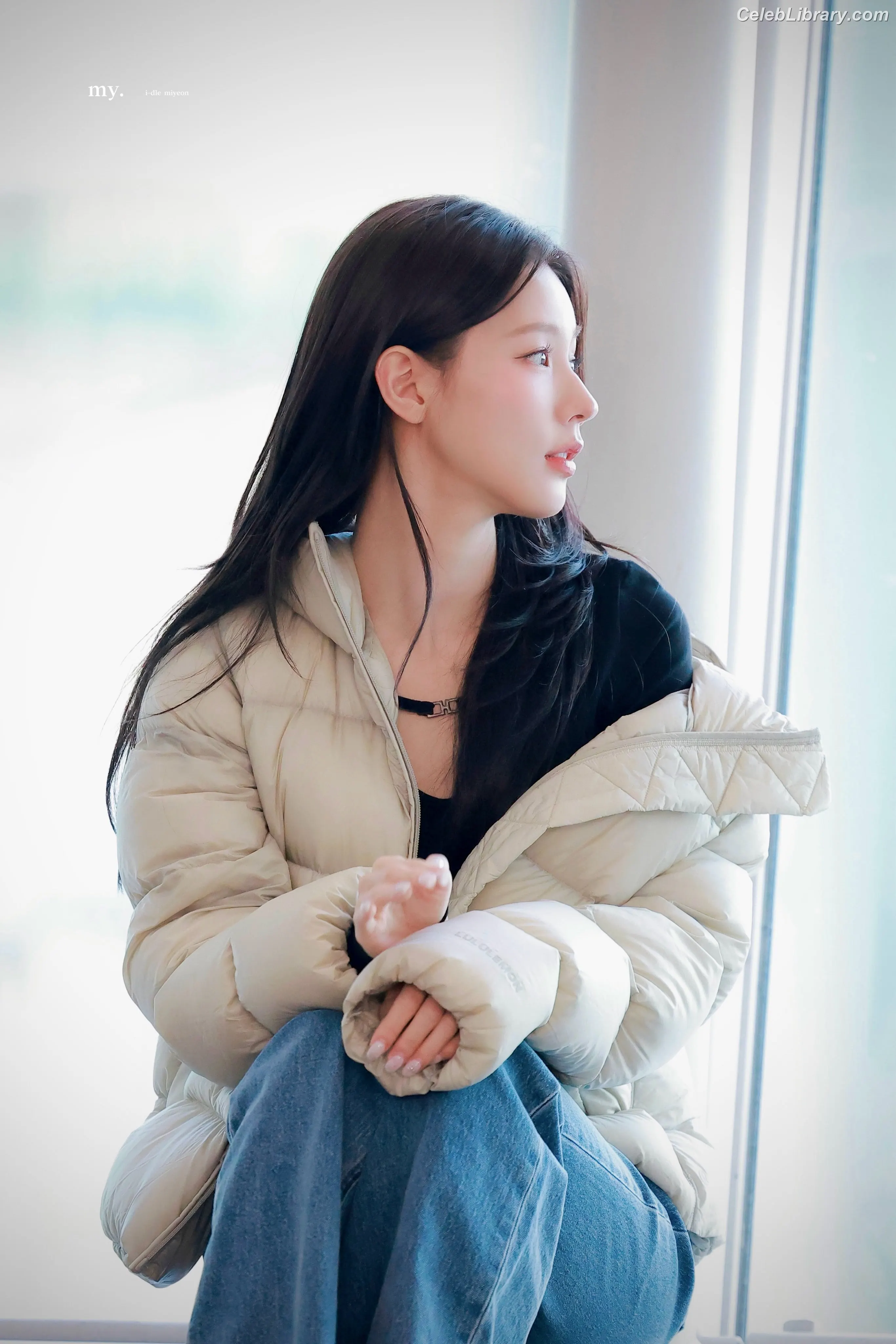 Cho Mi-yeon (Miyeon) - i-dle [(G)I-dle] photo 9 of 264