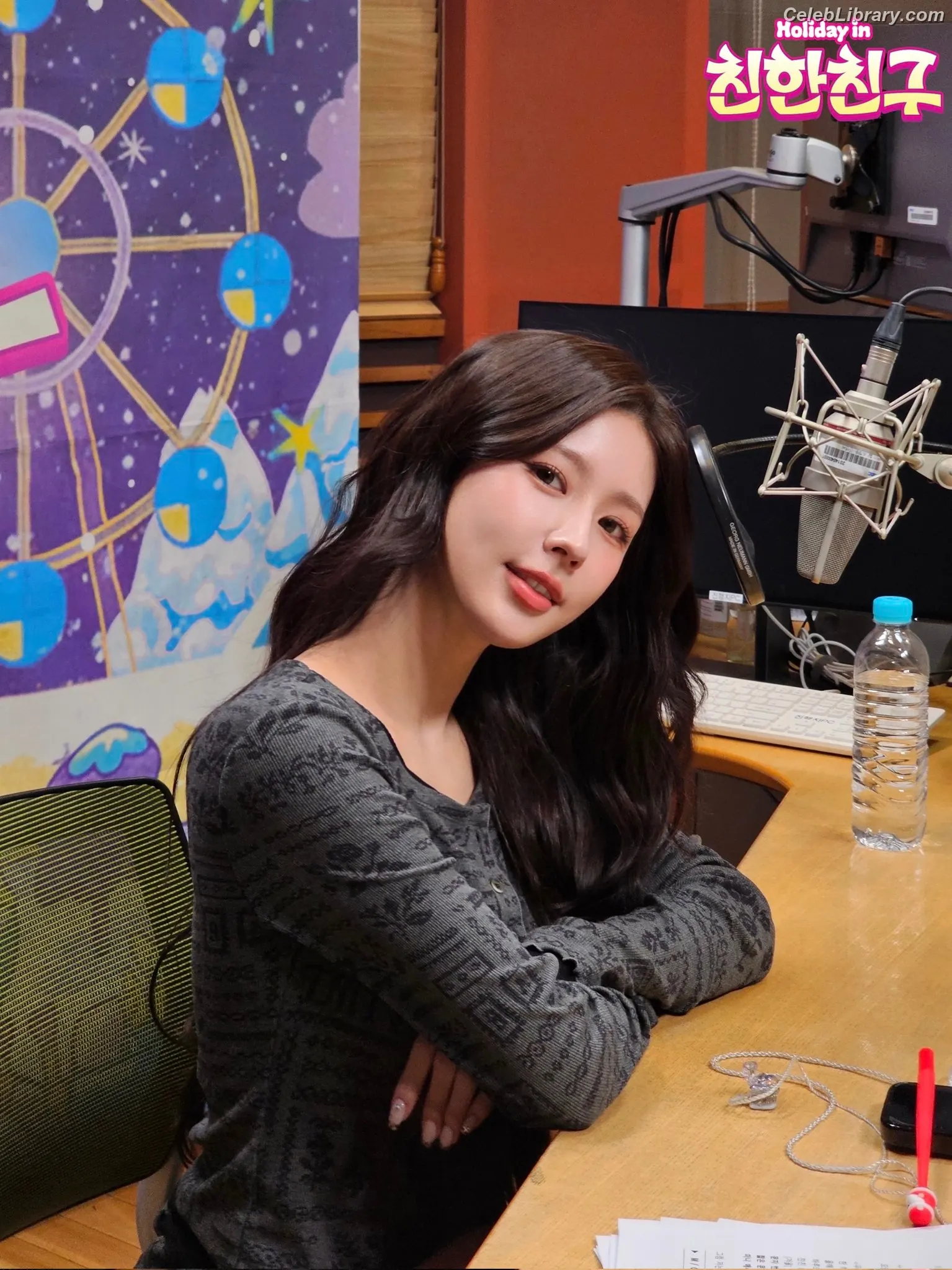 Cho Mi-yeon (Miyeon) - i-dle [(G)I-dle] photo 17 of 264