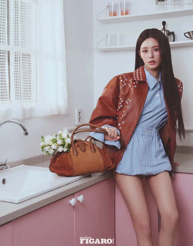 Cho Mi-yeon (Miyeon) - i-dle [(G)I-dle] photo 6 of 1019